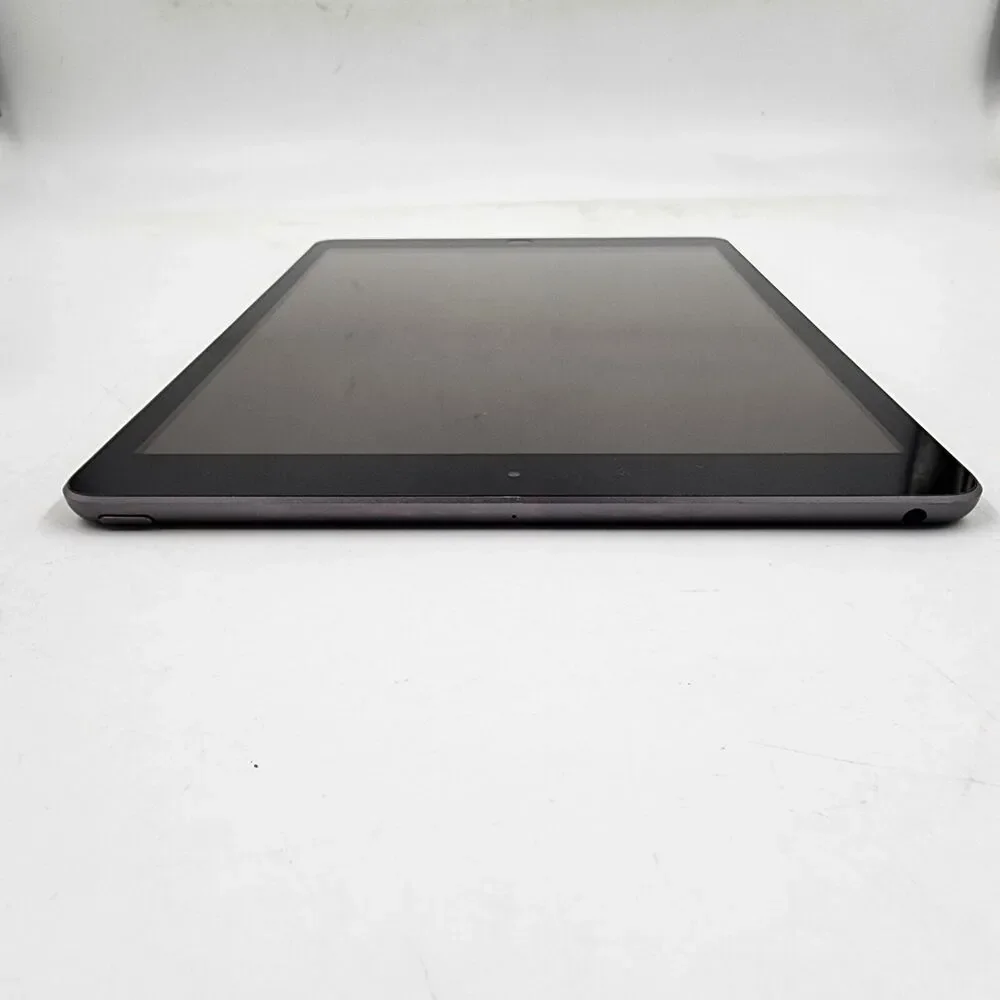 Apple - iPad 10.2 Inch (7th Generation) with Wi-Fi - 32GB - Space Gray - Picture 8 of 15